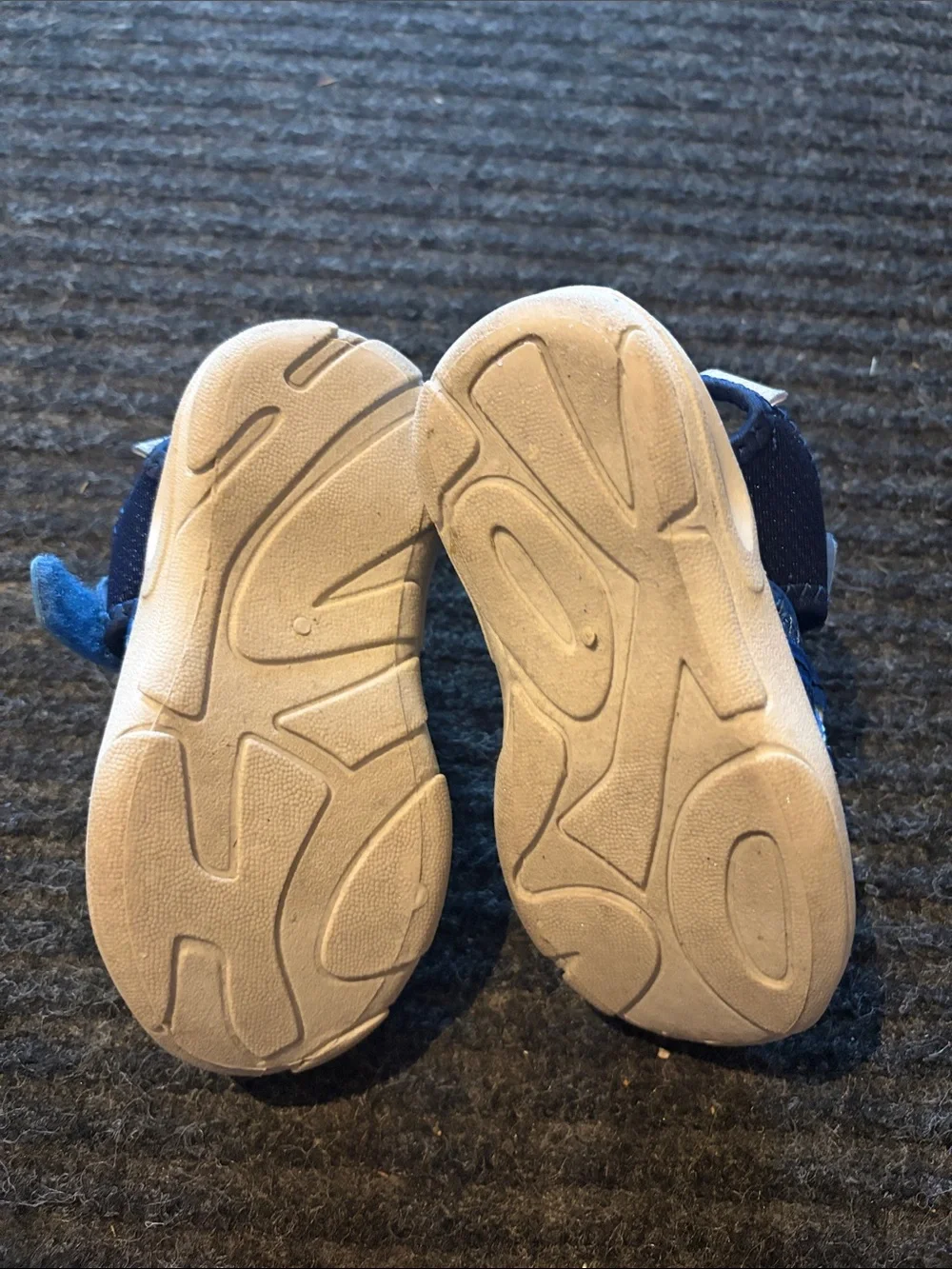 OshKosh B'gosh Navy and Light Blue Kids Sneakers with Hook-and-Loop Strap